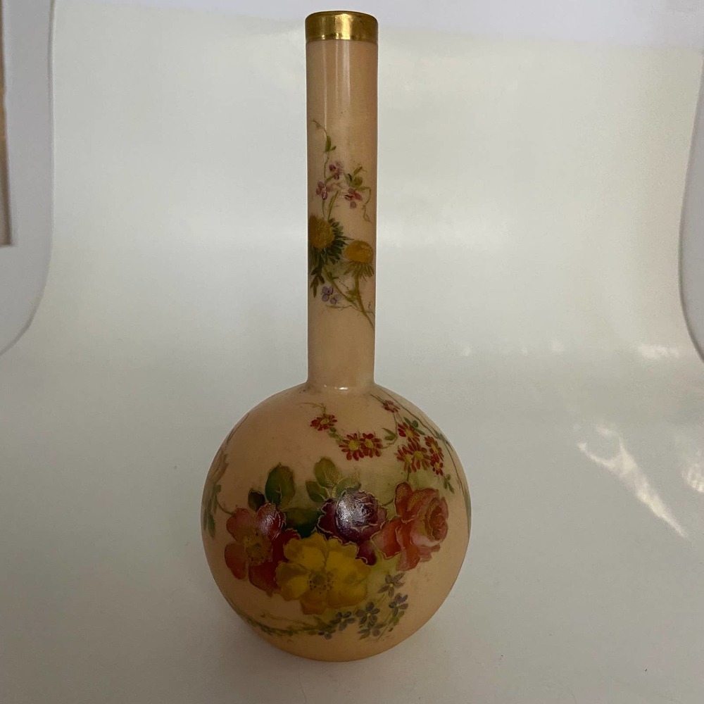 Royal Worcester Porcelain Bud Vase 1880s Enamel Painted Flowers Gold  Puce Mark